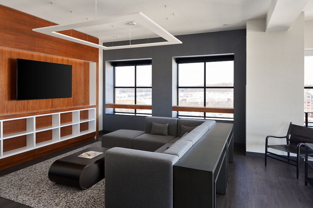Marriott Owings Mills Metro Centre - photo 10