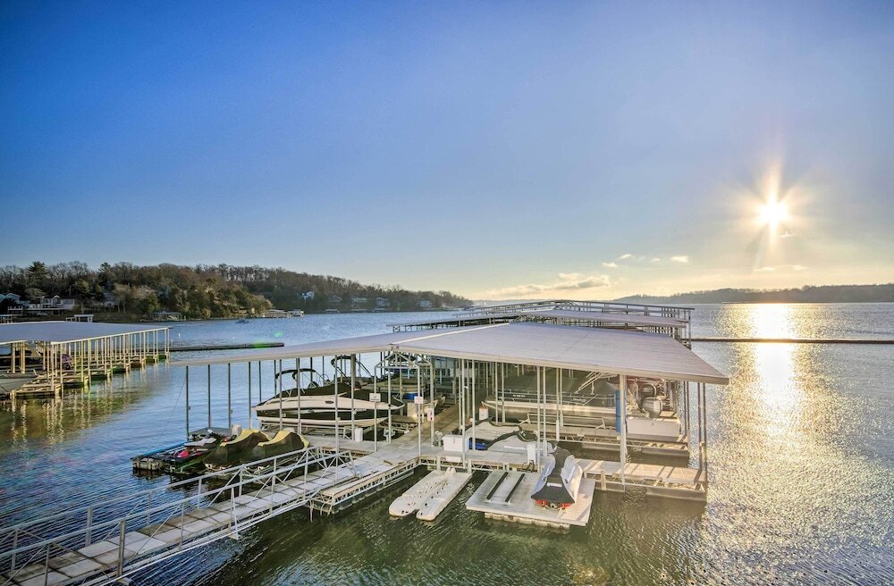 Waterfront Rocky Mount Resort Condo w Pool - photo 13