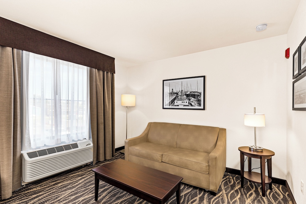 Cobblestone Hotel & Suites Ottumwa - photo 15