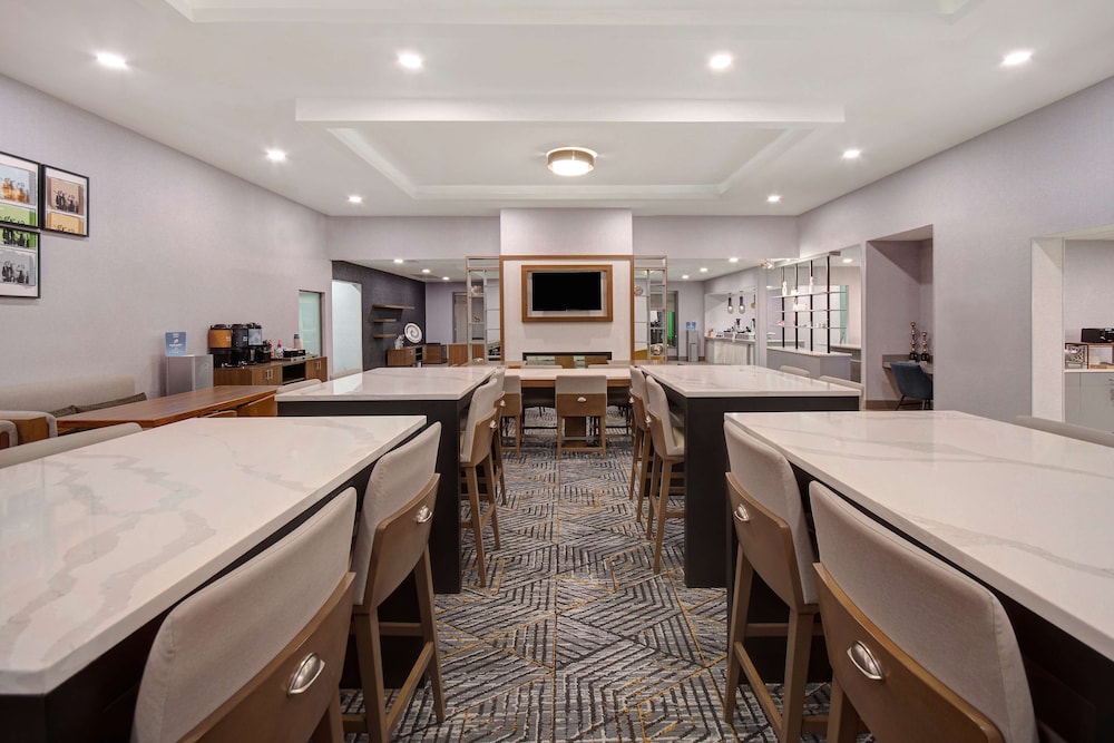 Homewood Suites by Hilton Lexington Hamburg - photo 44