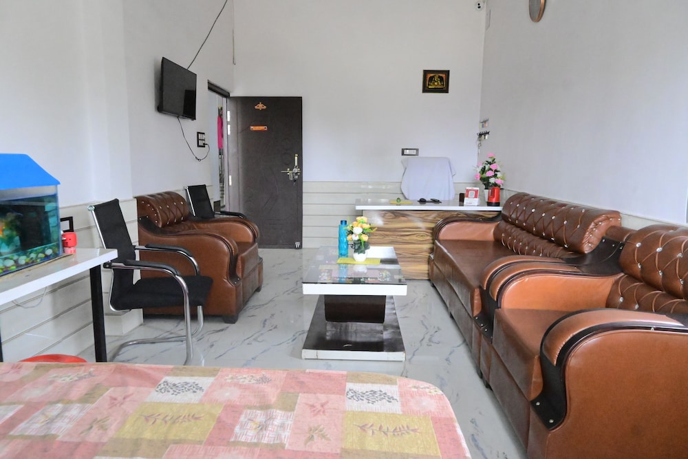 Hotel Shiv Savitri Ayodhya - last minute hotel in Unknown City