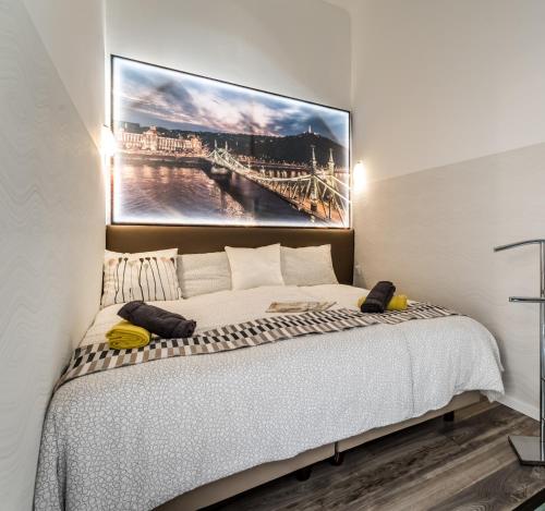 Elizabeth Apartment in the heart of Budapest — 4-Star Luxury Hotel in Budapest, Hungary