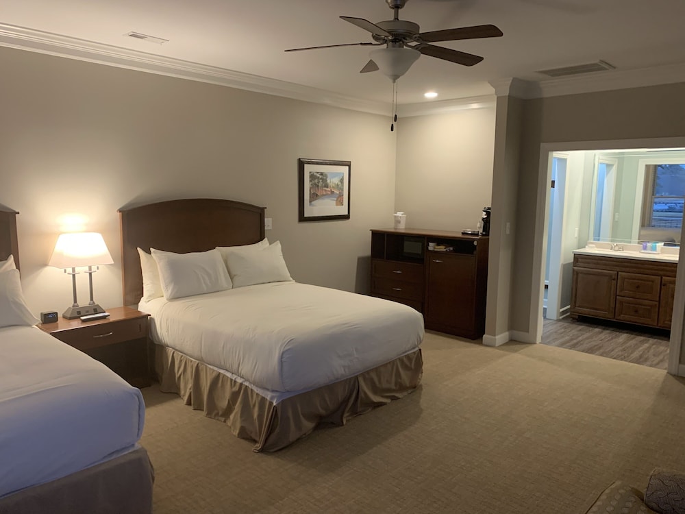 The Village at RiverLanding - photo 14