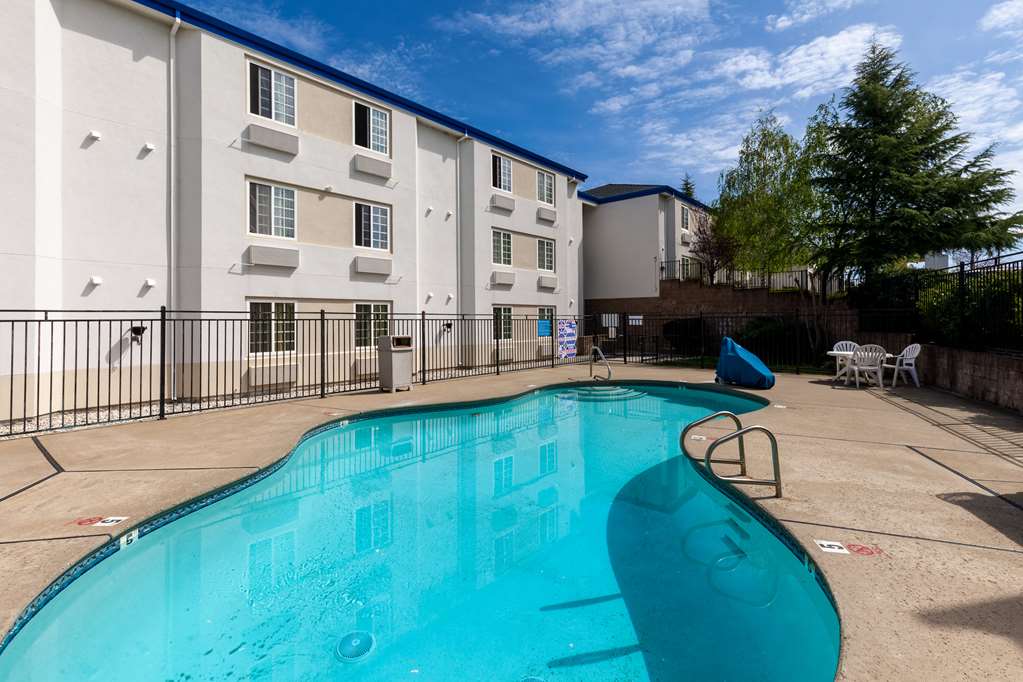 Motel 6 Auburn CA - featured photo