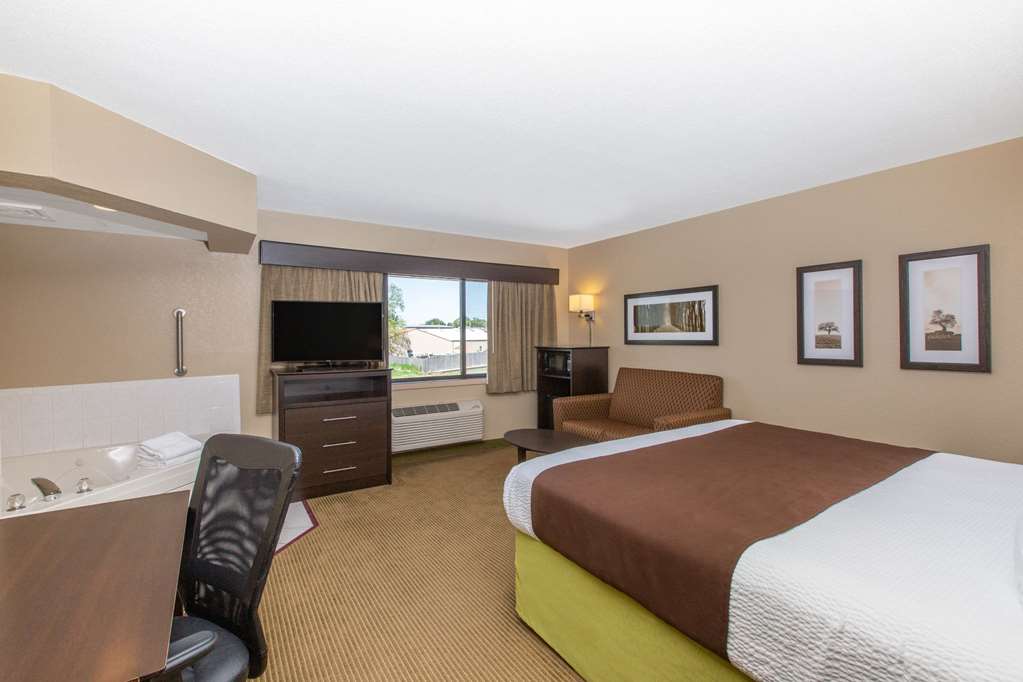 AmericInn by Wyndham Okoboji - photo 10