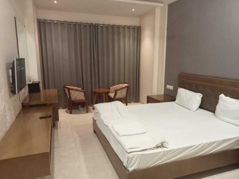 Hotel Atharva in Jalna, India