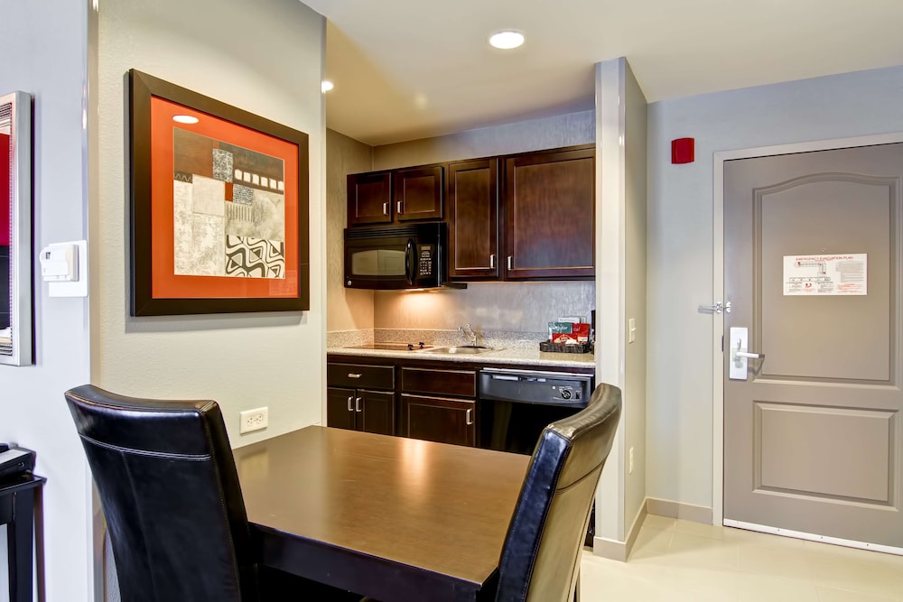 Homewood Suites by Hilton Leesburg - photo 14