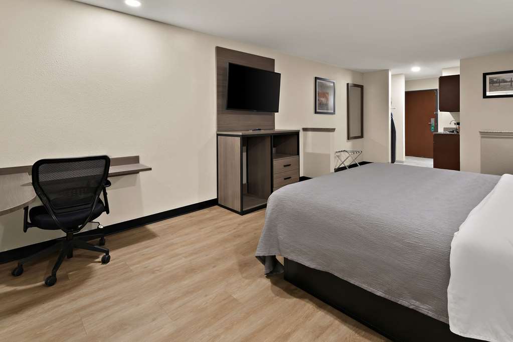 Quality Inn & Suites Weatherford - photo 34