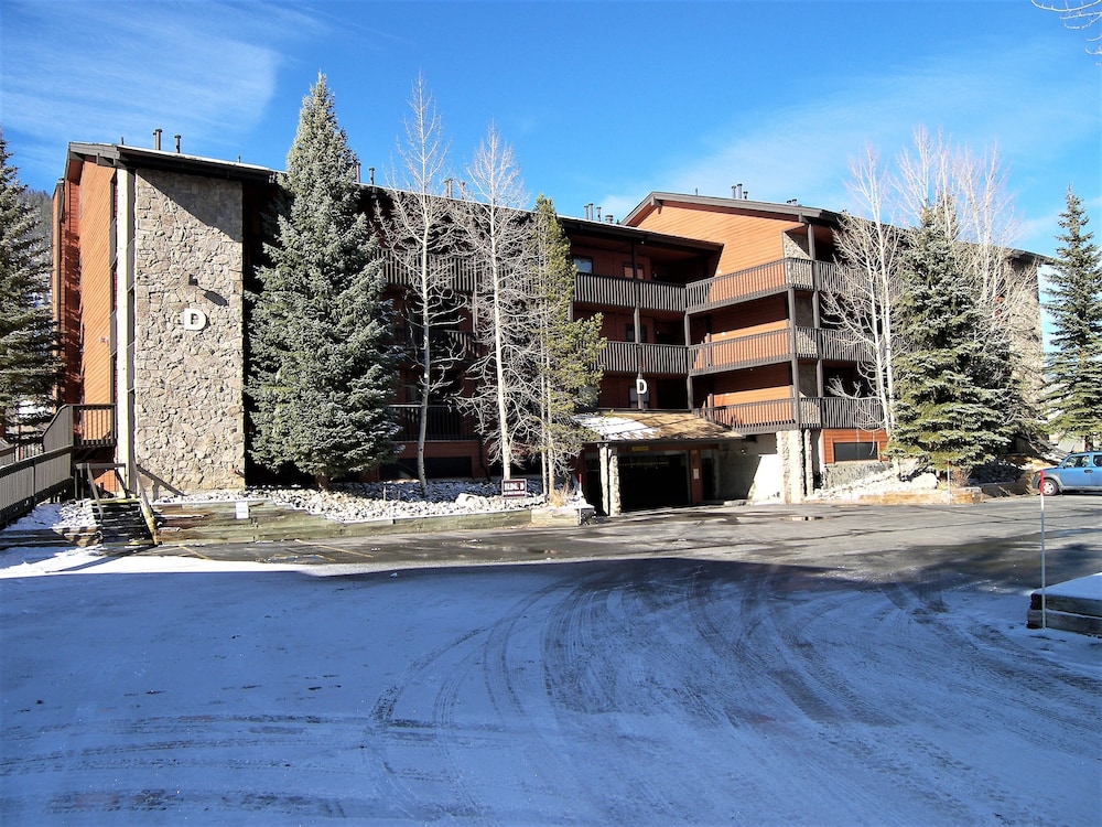 Mountainside 2 Bed 2 Bath - photo 32