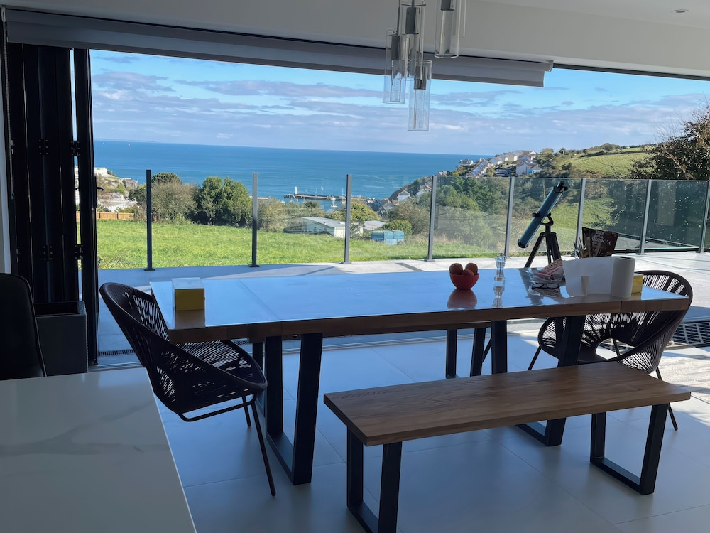Luxury Seaview Modern 6 beds in Mevagissey, United Kingdom