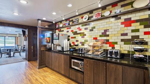 Black Hills Luxury Suites - photo 6