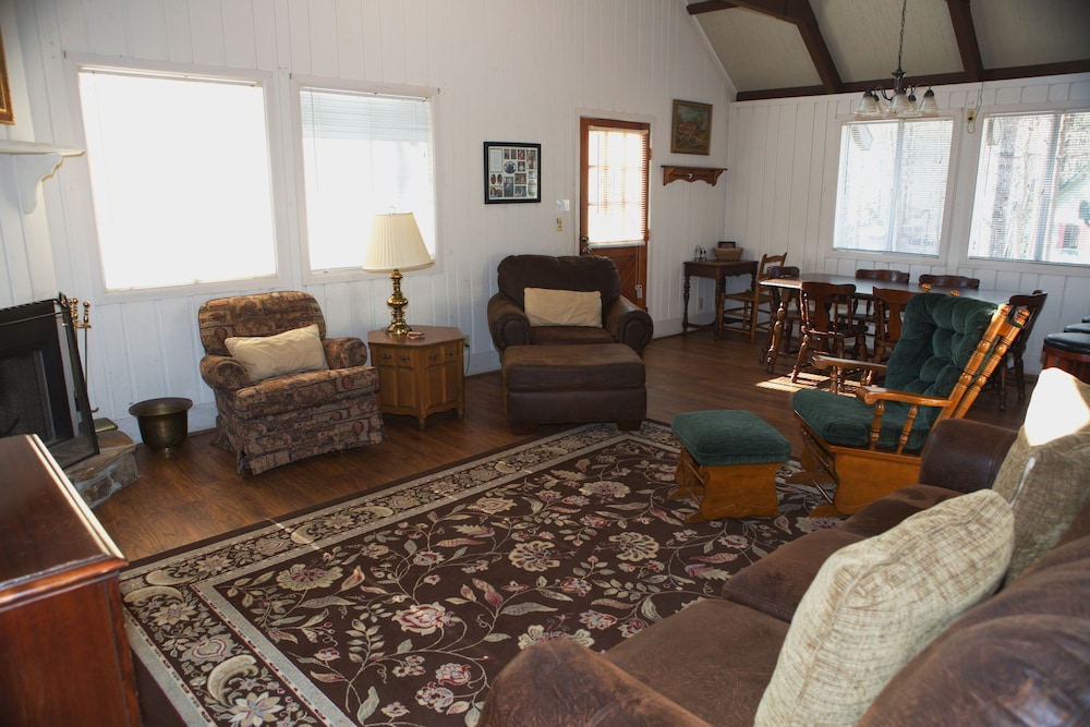 Pine Mountain Club Chalets Resort - photo 280