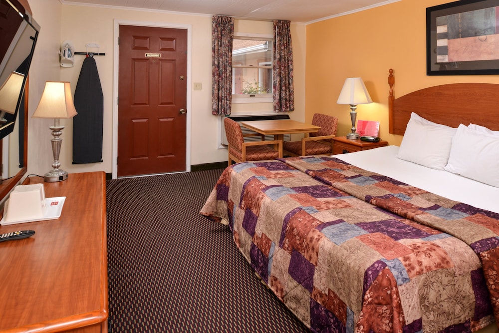 Red Carpet Inn Ronks - photo 12