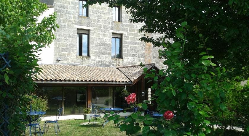 Entre 2 Mers Proche Bordeaux — hotel in Carbon-Blanc