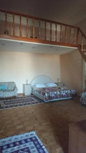 Grandma`s Hotel