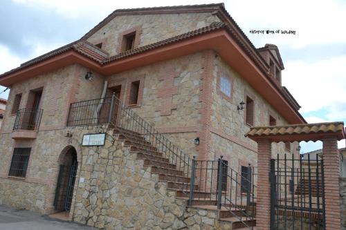 Apartamentos Rurales Natura — 4-Star Luxury Hotel in Torrejon El Rubio, Spain