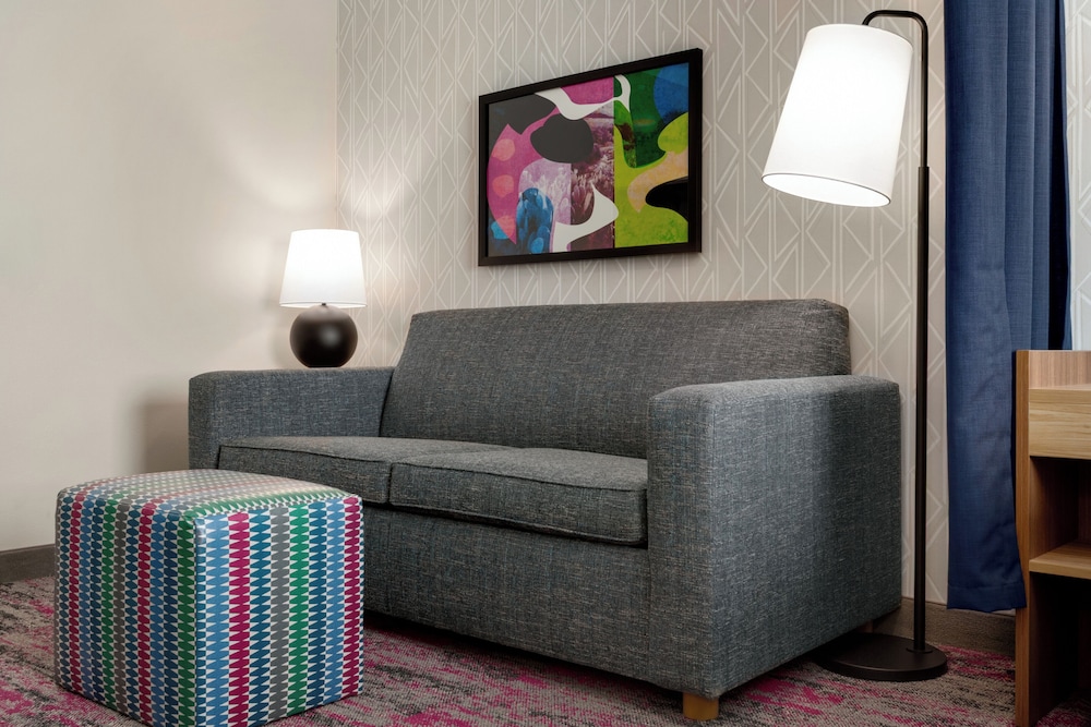 Home2 Suites By Hilton Denton - photo 18