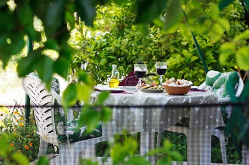 Apartments Lavel — 4-Star Luxury Hotel in Trogir, Croatia