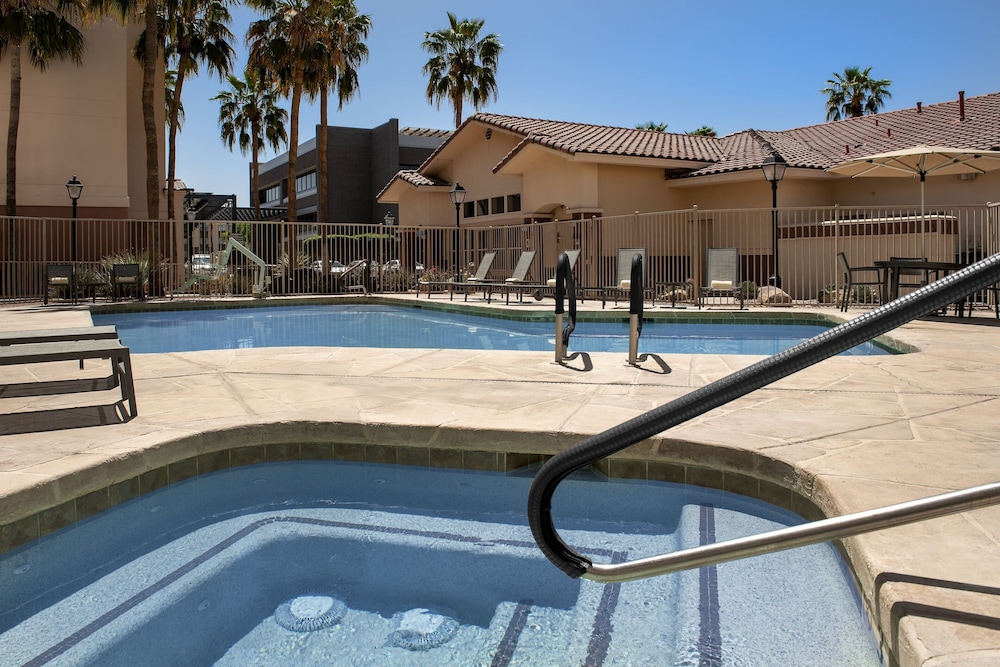 Residence Inn by Marriott Phoenix Airport - photo 27