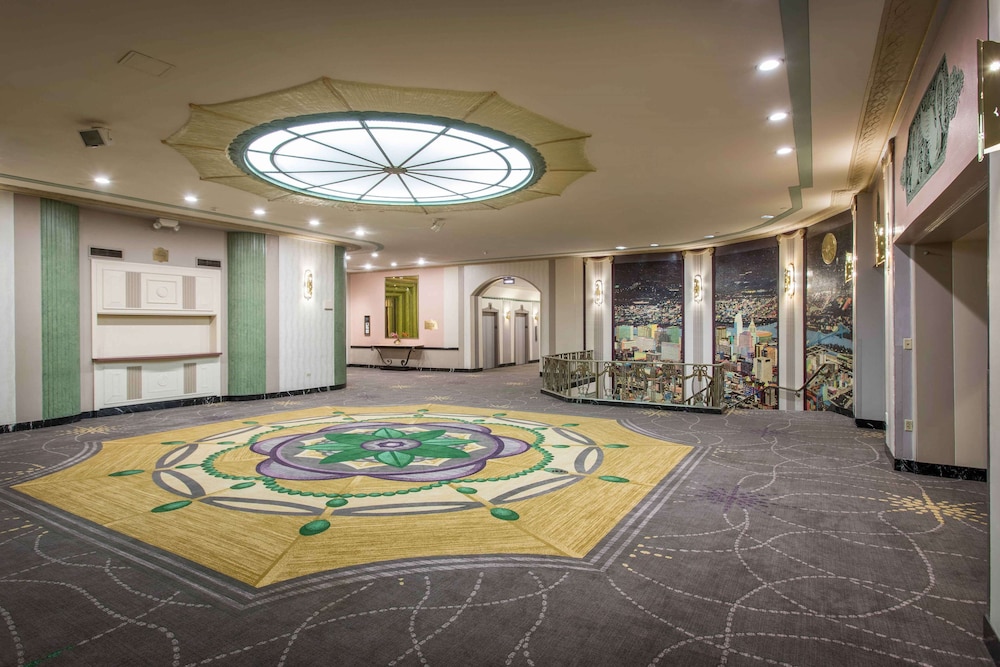 Hilton Cincinnati Netherland Plaza - photo 69
