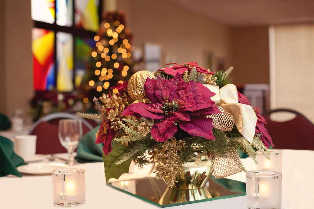 Radisson Hotel Corning - photo 30