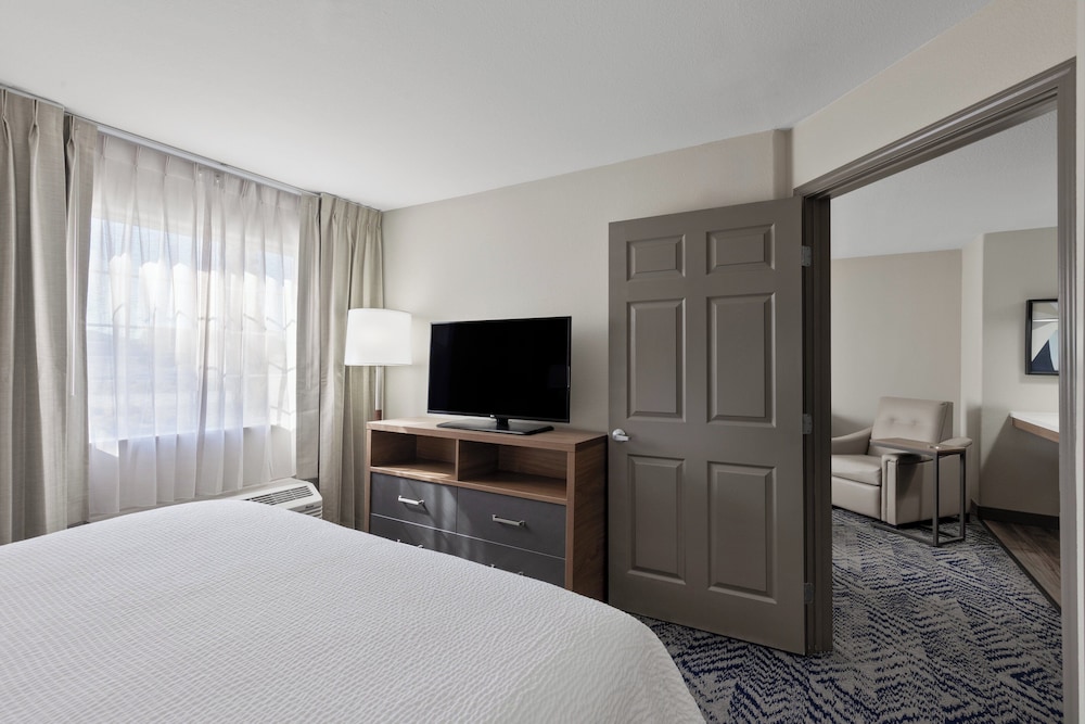 Candlewood Suites Yuma by IHG - photo 8