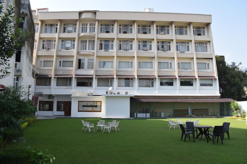 Hotel Ambica Katra in Riasi, India