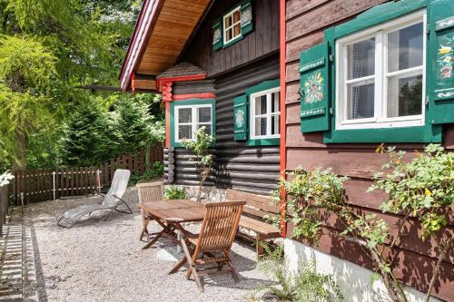 Ferienhaus Zaunkonig — Mittenwald