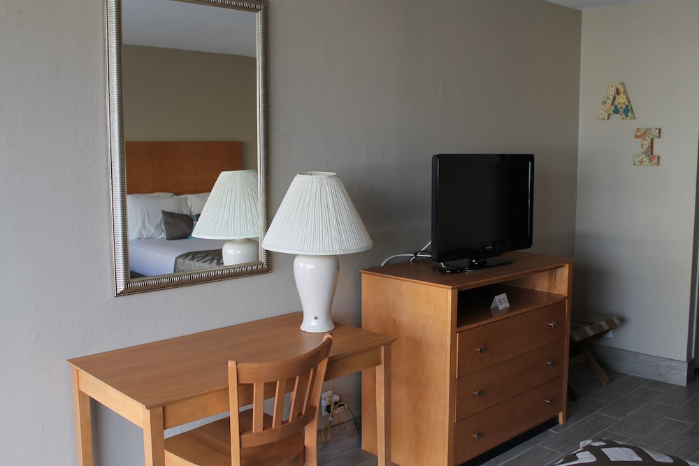 Beachside Motel - photo 6