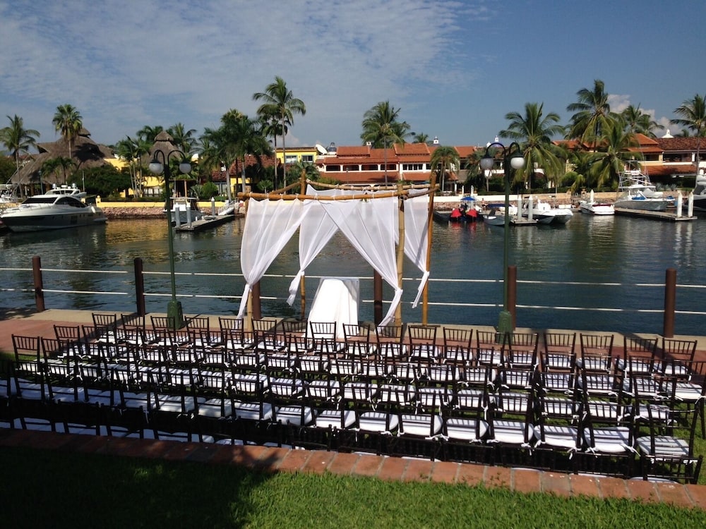 Outdoor banquet area
