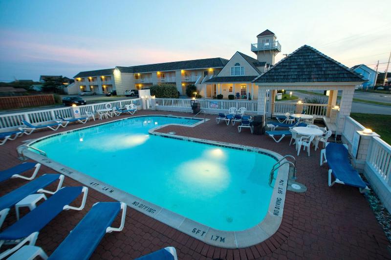 Hatteras Island Inn - carbon neutral hotel in Buxton
