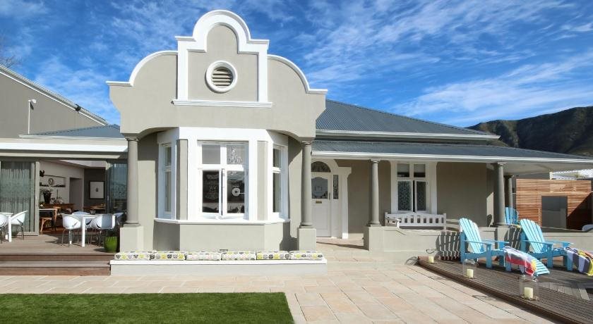 M Hotel Onrus in Hermanus, South Africa