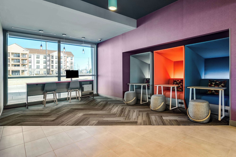 Tru by Hilton Rogers Bentonville - photo 29