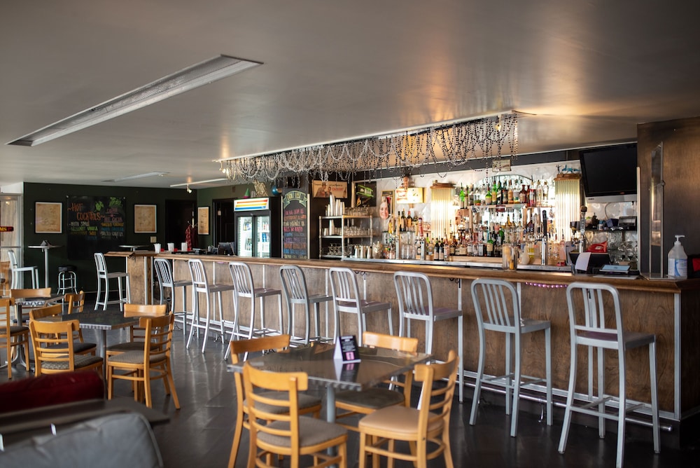 Fountainview Inn - photo 101