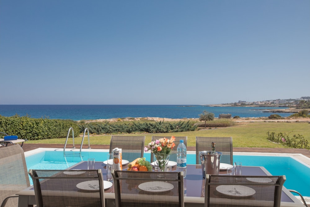 Protaras Holiday Villa Nv20