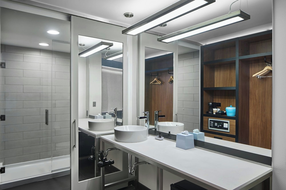 Aloft Raleigh - photo 45