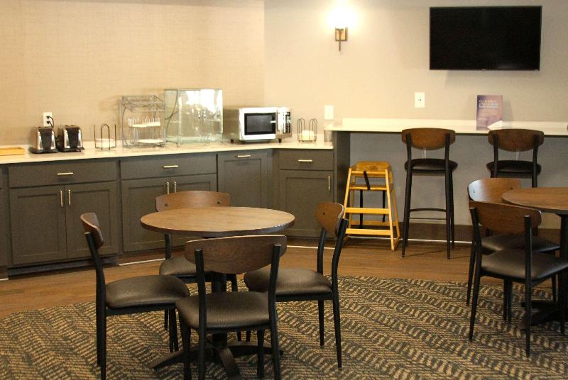 AmericInn by Wyndham Wadena - photo 52