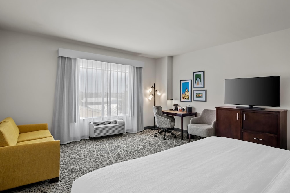 Hampton Inn & Suites Trophy Club Fort Worth North - photo 18