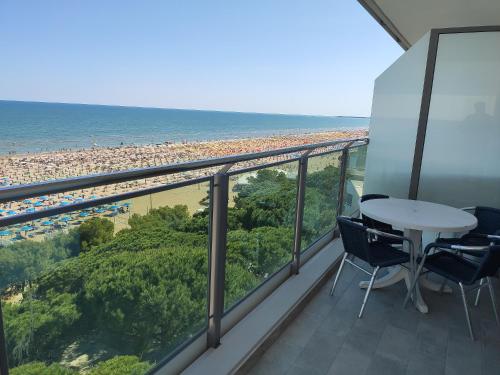 Condominio Alba Lignano — 4-Star Luxury Hotel in Lignano Sabbiadoro, Italy