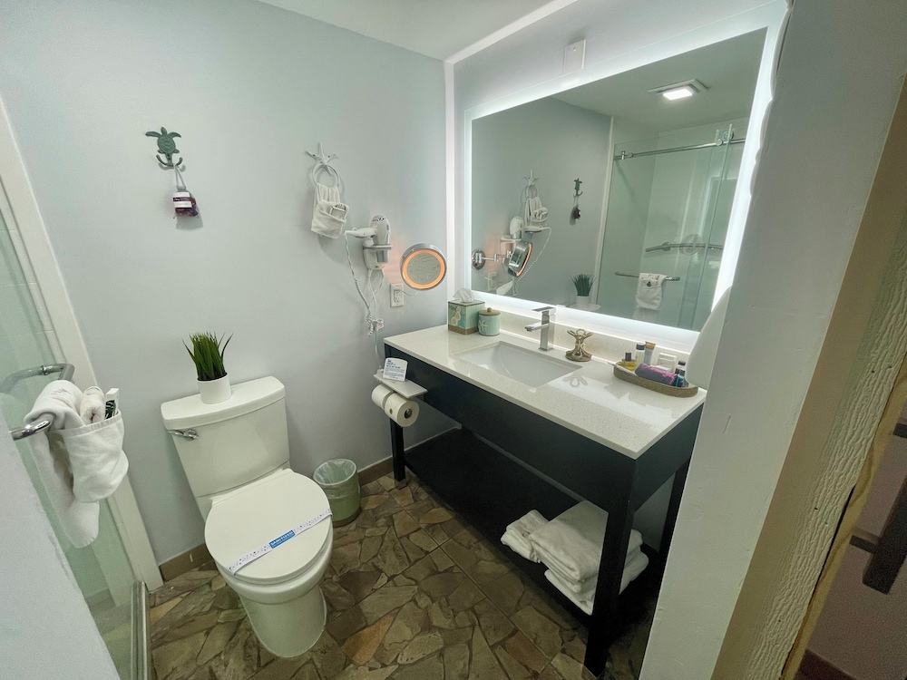Ocean Sands Beach Boutique Inn 1 Acre Private Beach - photo 91