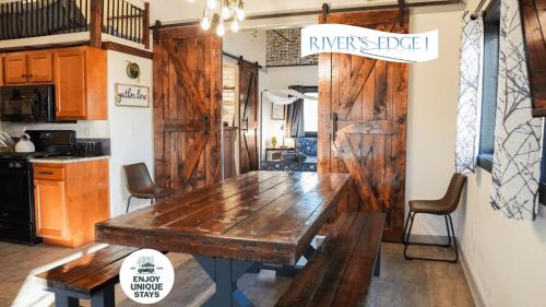 Rivers Edge Lofts Unit 1 21426695 — Niles