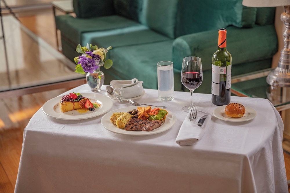 In-room dining