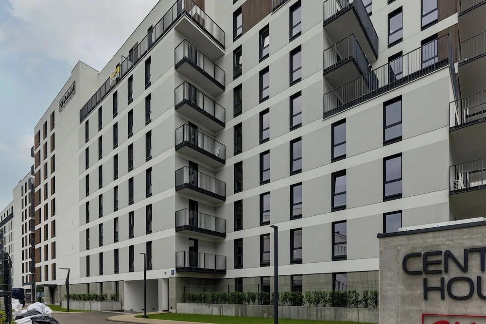 Elegant Mokotów Studio with Balcony and Parking by Noclegi Renters — 4-Star Luxury Hotel in Warsaw, Poland