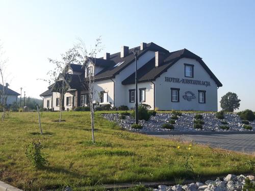 Hotel Weranda Aopuszno - last minute hotel in Krakow