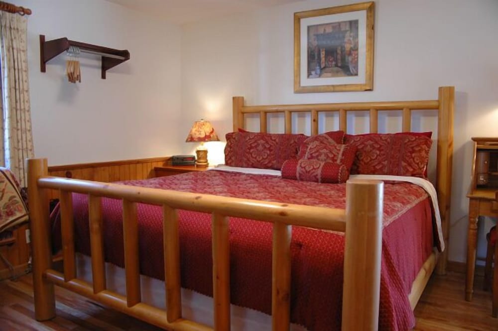 The Homestead Inn - photo 41