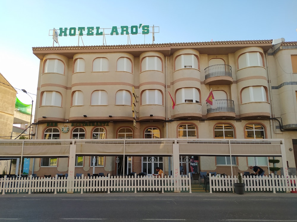 Hotel Aros — Casas Ibanez — photo 2