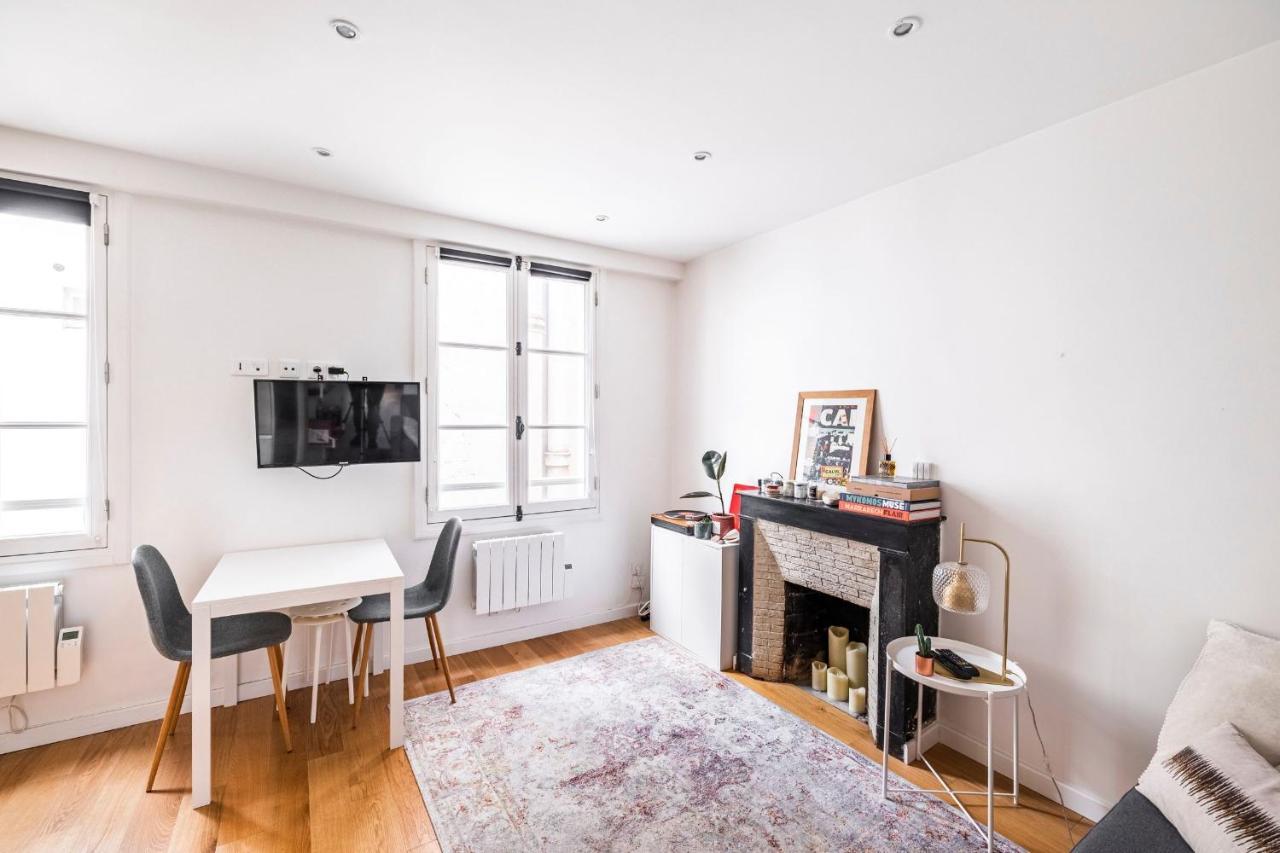 Ciseaux 4g Saint Germain Des Pres Best Location — 4-Star Luxury Hotel in Paris, France