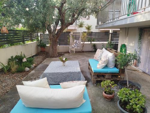 Simple and Relaxing House — 4-Star Luxury Hotel in Kalamata, Greece
