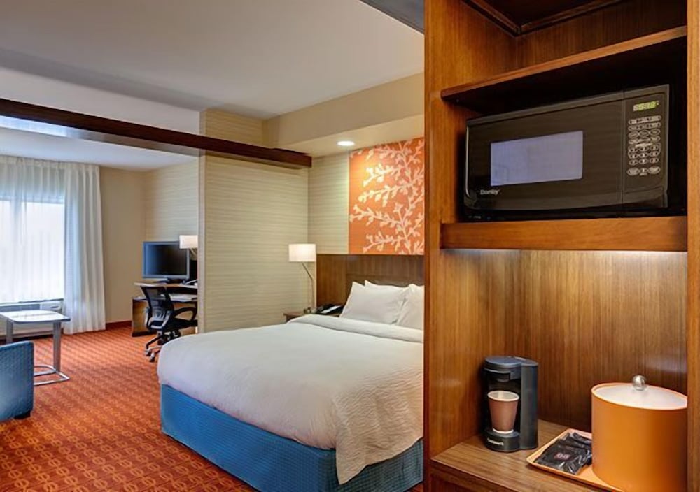 Fairfield Inn & Suites Los Angeles Rosemead - photo 10