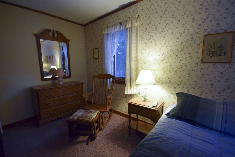 Stowe Cabins in the Woods - photo 4